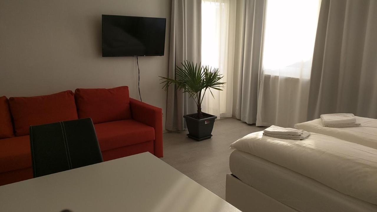 101 Athen, Studio Apartment, 38M2 1-4 Pers 클라겐푸르트 외부 사진
